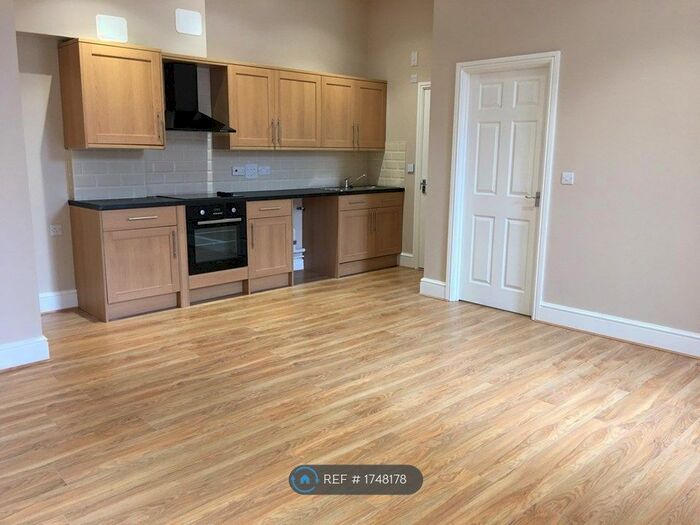 2 Bedroom Flat To Rent In Marsh Street, Bristol, BS1