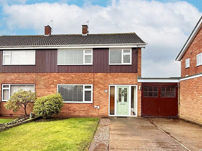 3 Bedroom Semi Detached House For Sale In Morville Road, Heath Farm, Shrewsbury, SY1