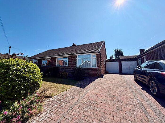 2 Bedroom Bungalow For Sale In Cranwell Drive, Wideopen, Newcastle Upon Tyne, Tyne And Wear, NE13