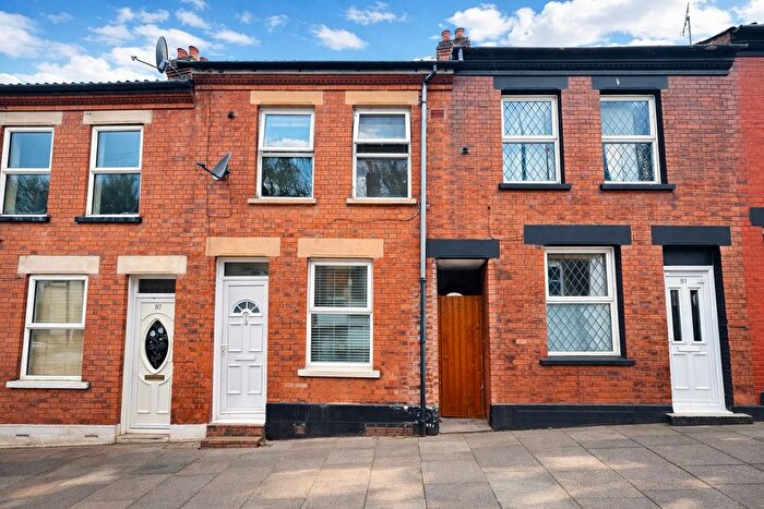 2 Bedroom Terraced House To Rent In Hartley Road, Luton, Bedfordshire, LU2