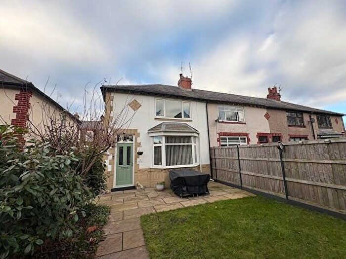 2 Bedroom Mews For Sale In Romney Avenue, Barrowford, Nelson, BB9