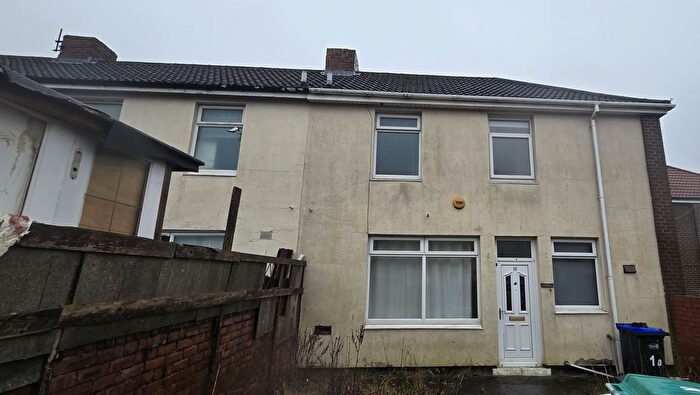 2 Bedroom Property For Sale In Beech Terrace, Catchgate, Stanley, County Durham, DH9