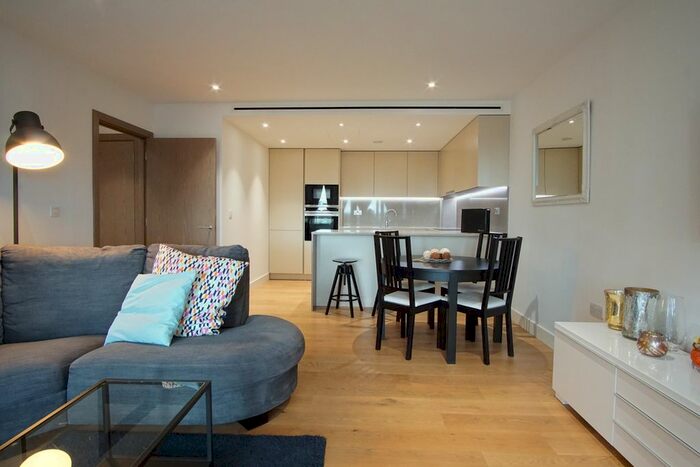 2 Bedroom Flat To Rent In Counter House, Gauging Square, London, E1W