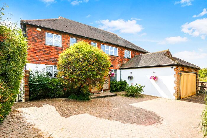 5 Bedroom Detached House For Sale In South Drive, Cheam, SM2