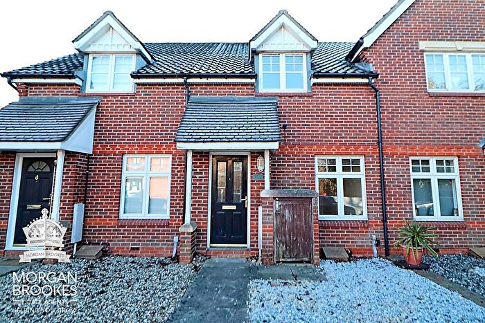 2 Bedroom Terraced House For Sale In Kestrel Grove, Rayleigh, SS6
