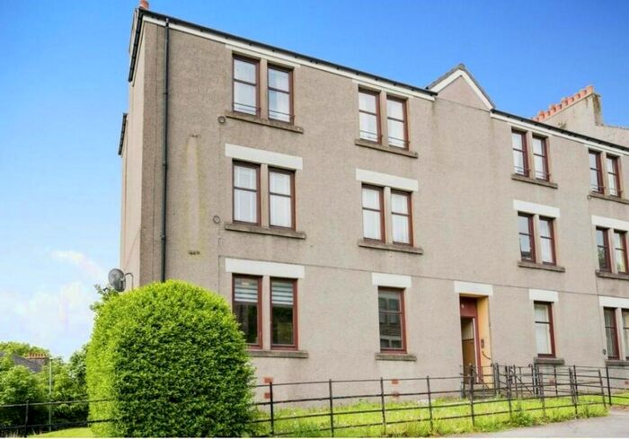 2 Bedroom Flat To Rent In Abbotsford Street, Dundee, DD2