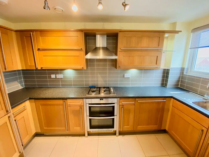 2 Bedroom Apartment To Rent In Cannon Wharf, NR1