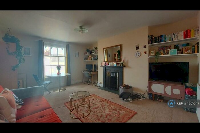 1 Bedroom Flat To Rent In Regent Street, Leamington Spa, CV32