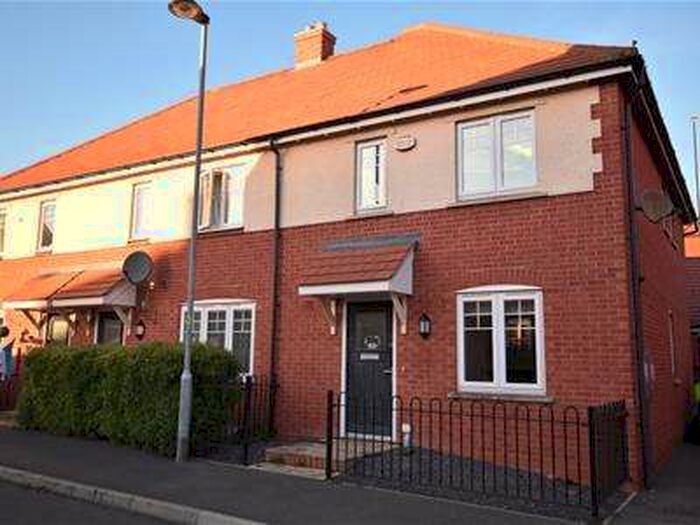 3 Bedroom Semi-Detached House To Rent In Maxwell Crescent, Duston, Northampton, NN5