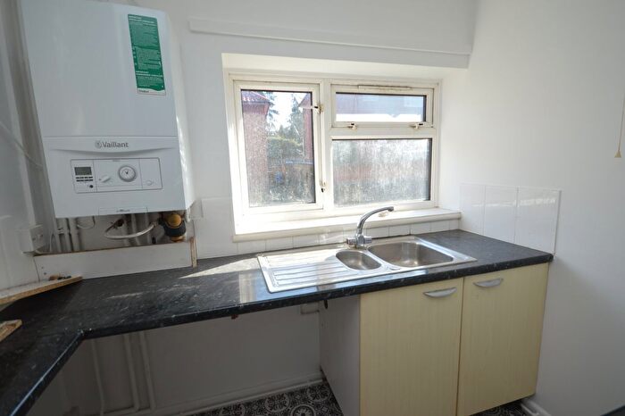 1 Bedroom Flat To Rent In Earlham Court, Heigham Grove, Norwich, NR2