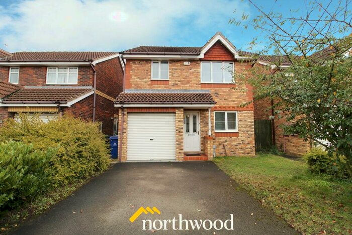 3 Bedroom Detached House To Rent In Roundhill Court, Lakeside, Doncaster, DN4