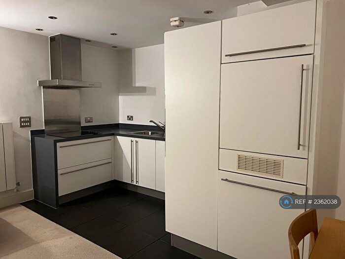 1 Bedroom Flat To Rent In Cadogan Road, London, SE18