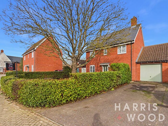 3 Bedroom Detached House For Sale In Foundation Way, Colchester, Essex, CO2