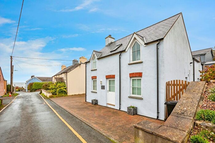 3 Bedroom Detached House For Sale In Felin Road, Aberporth, Cardigan, Ceredigion, SA43