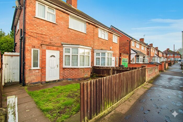 3 Bedroom Semi Detached House To Rent In Welbeck Avenue, Leicester, Leicestershire, LE4