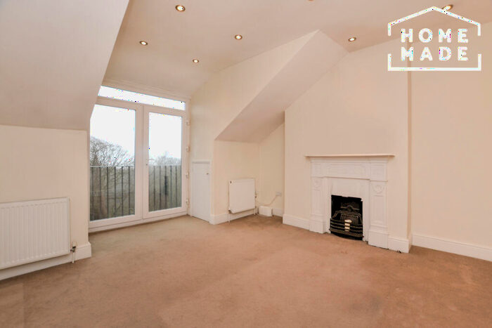 2 Bedroom Flat To Rent In Muswell Hill Road, N10