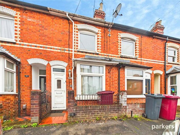 2 Bedroom Terraced House For Sale In Wykeham Road, Reading, Berkshire, RG6