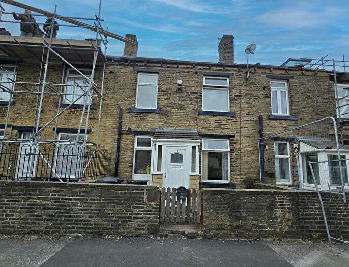 1 Bedroom Terraced House For Sale In Coventry Street, Halifax, West Yorkshire, HX2