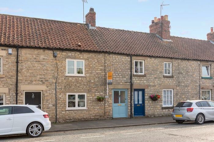 2 Bedroom Terraced House For Sale In Bondgate, Helmsley, York, YO62