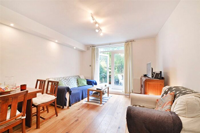 1 Bedroom Flat To Rent In Newmount, Lyndhurst Terrace, NW3