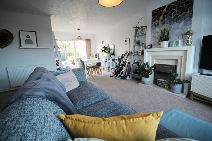 3 Bedroom Detached House For Sale In Harbury Avenue, Southport, Merseyside, PR8