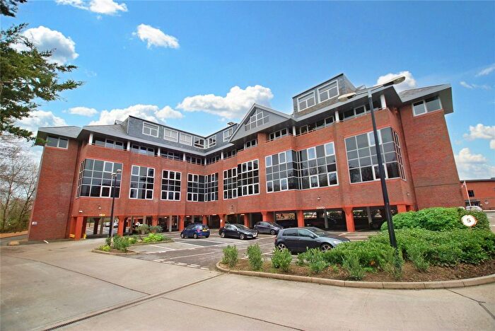 1 Bedroom Flat To Rent In Ladymead, Guildford, Surrey, GU1