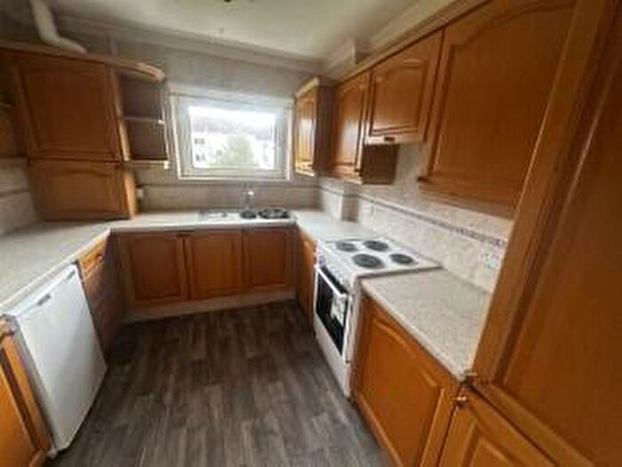 2 Bedroom Flat To Rent In Arnprior Road, Glasgow, G45