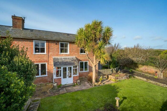 3 Bedroom Cottage To Rent In Chillerton, Isle Of Wight, PO30