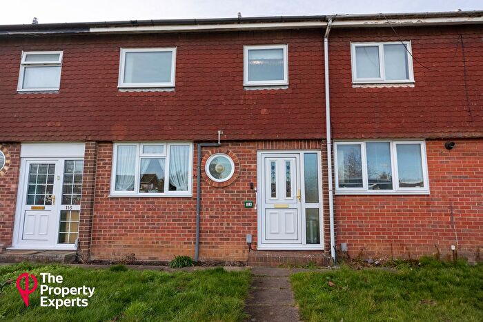 3 Bedroom Terraced House For Sale In Howth Drive, Woodley, RG5