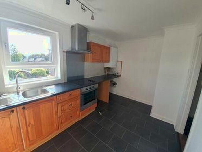 2 Bedroom Maisonette To Rent In Nimmo Avenue, Perth, PH1