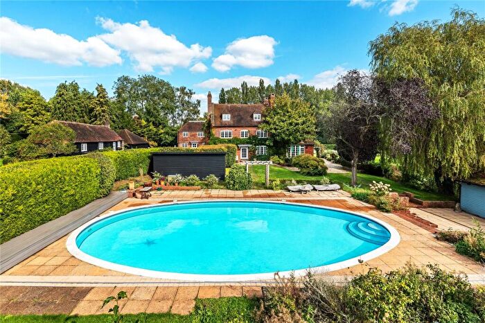 6 Bedroom Detached House For Sale In Effingham Common Road, Effingham, Leatherhead, Surrey, KT24