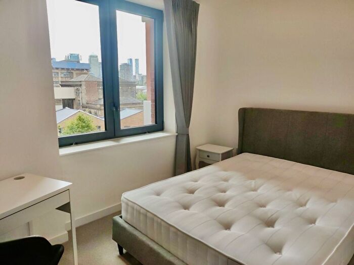 1 Bedroom Flat To Rent In River Apartments, Gillender Street, London, E3