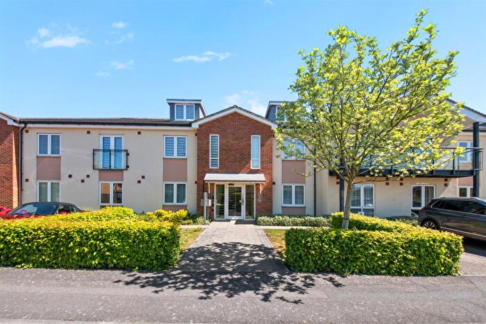 1 Bedroom Apartment For Sale In Elliott Avenue, Ruislip, HA4