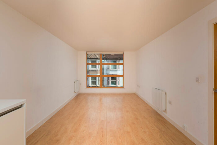 1 Bedroom Flat To Rent In Vida House, Trundleys Road, Deptford, SE8