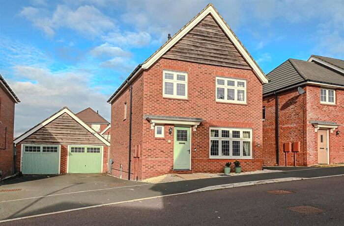 3 Bedroom Detached House For Sale In Bupton Road, Stafford, ST18