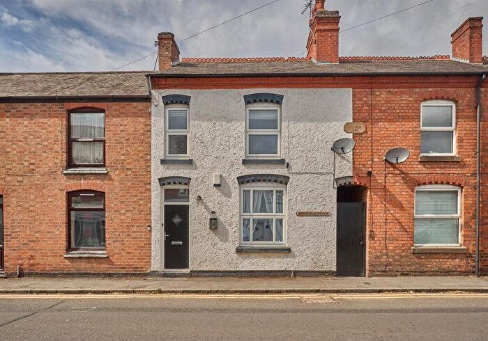 3 Bedroom Terraced House For Sale In Church Street, Burbage, Hinckley, LE10