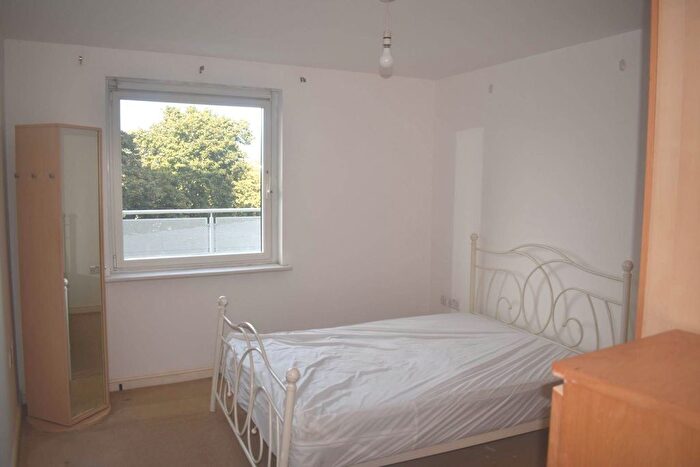 1 Bedroom Flat To Rent In Prince Regent Rd, Hounslow, TW3