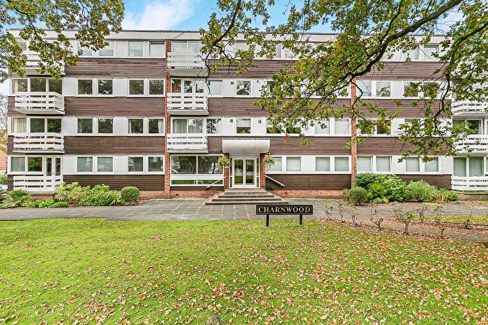 2 Bedroom Flat For Sale In Charnwood, High Road, Buckhurst Hill, IG9
