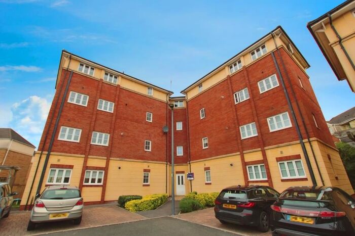 2 Bedroom Flat To Rent In Shepherds Walk, Bradley Stoke, Bristol, BS32