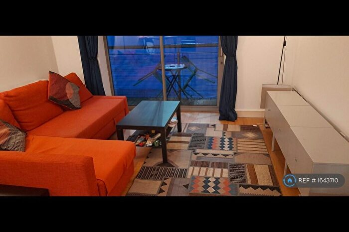 1 Bedroom Flat To Rent In Three Queens Lane, Bristol, BS1