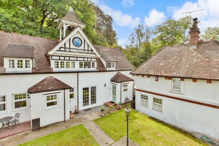 3 Bedroom End Of Terrace House For Sale In Springbottom Lane, Bletchingley, Redhill, Surrey, RH1