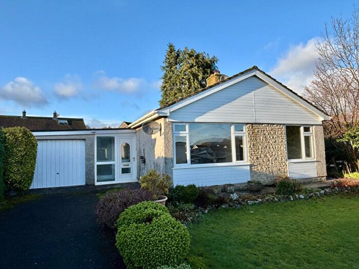 3 Bedroom Bungalow For Sale In Beechwood Road, Llangattock, Crickhowell, Powys., NP8