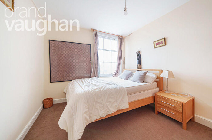 3 Bedroom Flat To Rent In Old Steine, Brighton, BN1