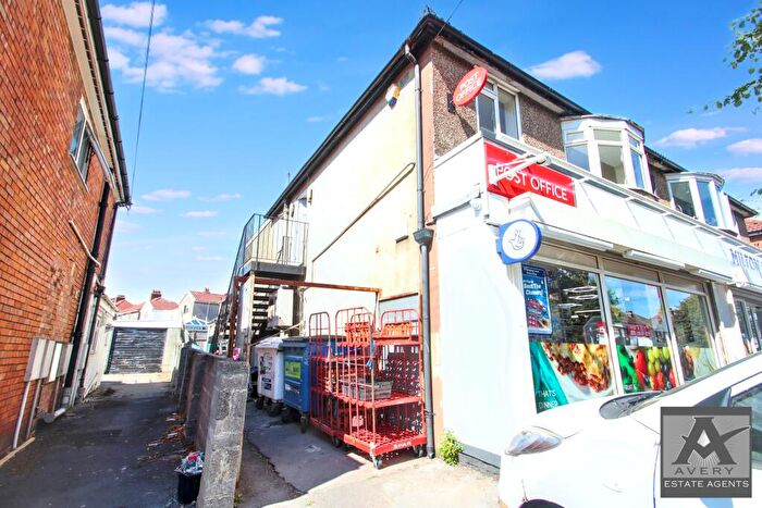 2 Bedroom Flat To Rent In Milton Road, BS22