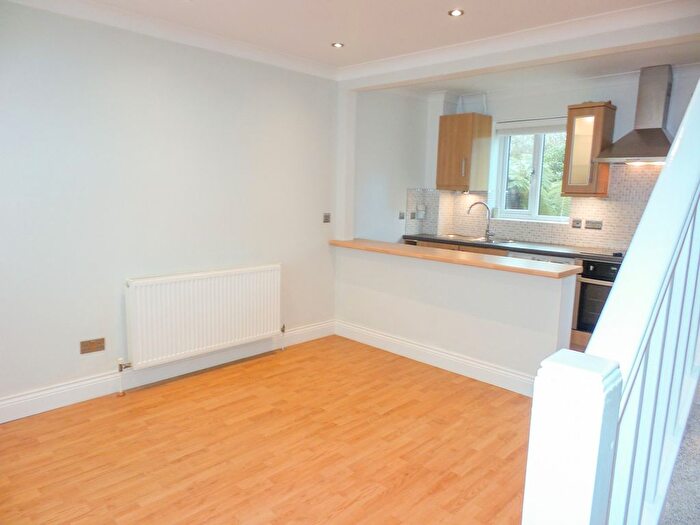 1 Bedroom Terraced House To Rent In Princes Close, Billericay, CM12