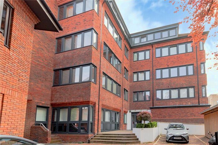 1 Bedroom Flat To Rent In High Street, Uxbridge, UB8