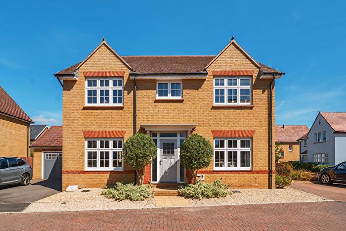 4 Bedroom Detached House For Sale In Bishops Close, Bathpool, TA2