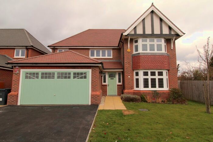 4 Bedroom Detached House To Rent In Boundary Avenue, Birmingham, B17