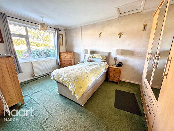 1 Bedroom Bungalow For Sale In Meadow Way, Wimblington, PE15