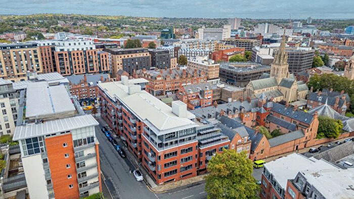 2 Bedroom Flat For Sale In Upper College Street, Nottingham, NG1
